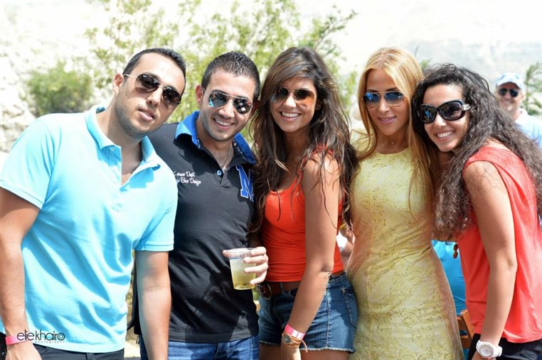 BBQ Sundays at Rikkyz